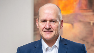 Dr. Peter Biele, Geschäftsführer Technik, Hüttenwerke Krupp Mannesmann GmbH