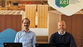 Robert Dünnwald und Dr. Jan Breitfeld (v. r.) stellen das Teilmodul 3 und den Weg zur Förderskizze vor.