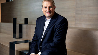 Portraitfoto Dr. Frank Heinricht, Vorsitzender des Vorstandes der SCHOTT AG