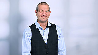 Portraitfoto Roman Buss